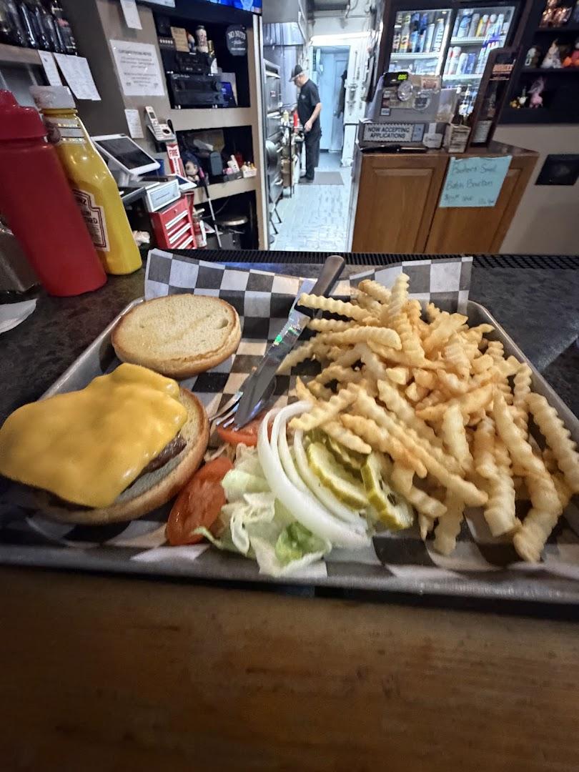 Rod & Cal's Pub & Grub